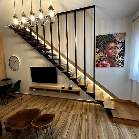 Ethra Suite 1 Волос Екстер'єр фото